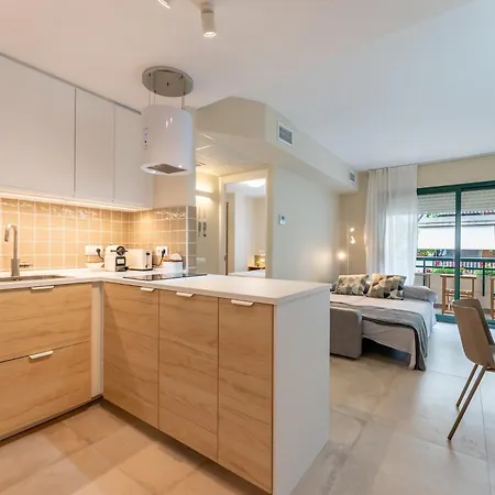 Port Cambrils, Centrico, Equipado Y Acogedor 캠브릴스